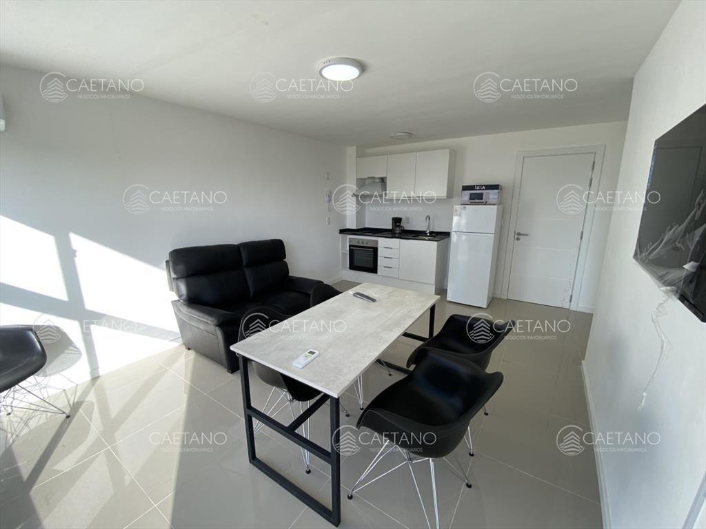 Alquiler de Apartamento 1 dormitorio en Av. Roosevelt, Mald