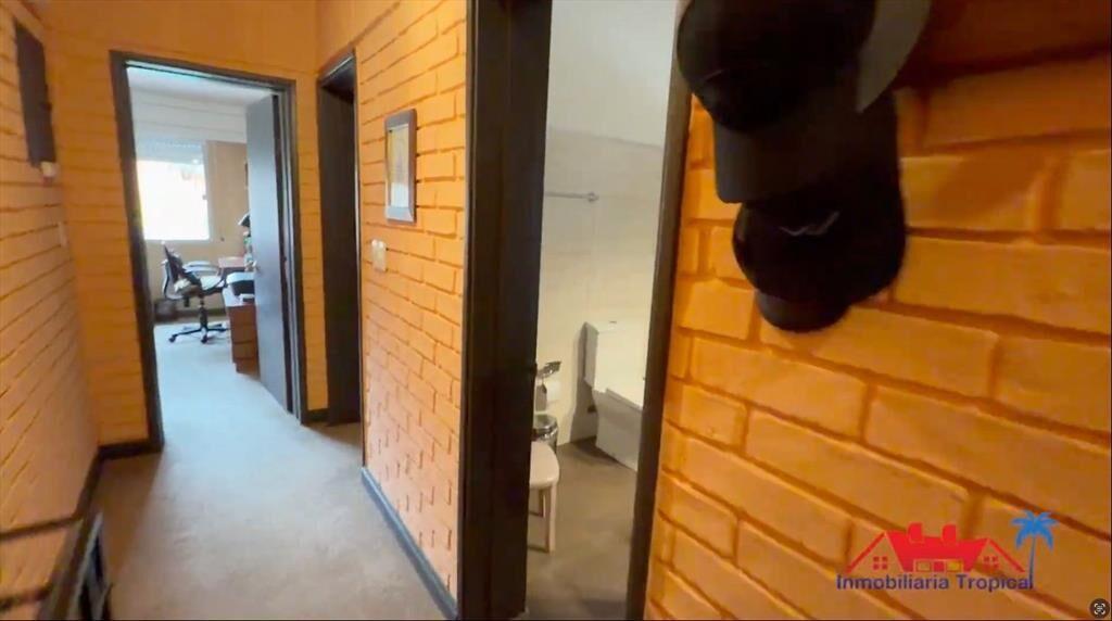 VENTA DE CASAS 4 DORMITORIOS CARRASCO NORTE