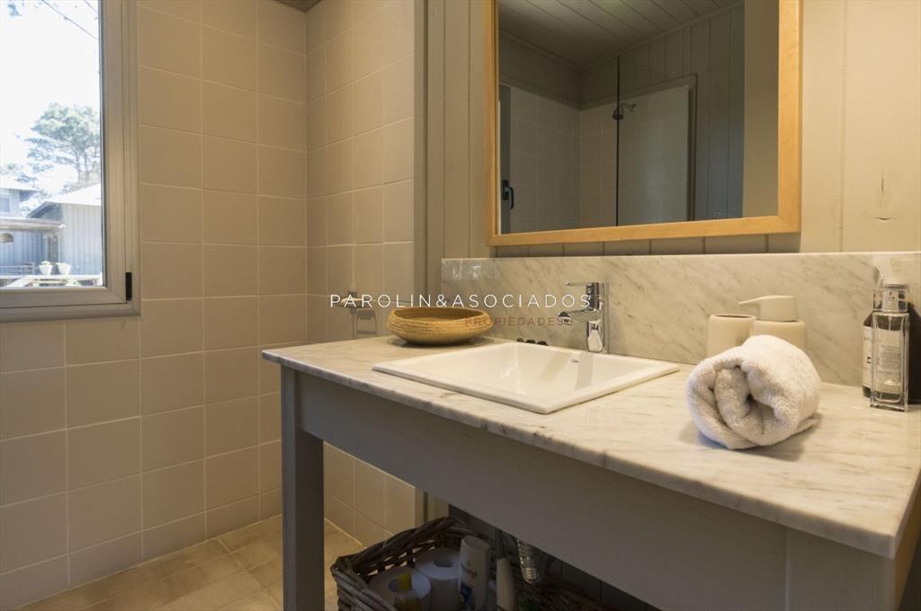 Casa en venta de 4 dormitorio en Pinar del Faro,