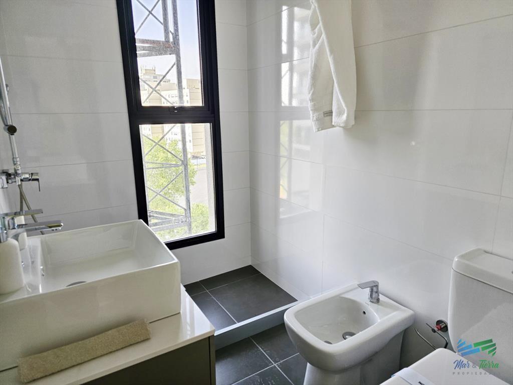 VENTA APARTAMENTO A ESTRENAR DE 1 DORMITORIO, 1 2