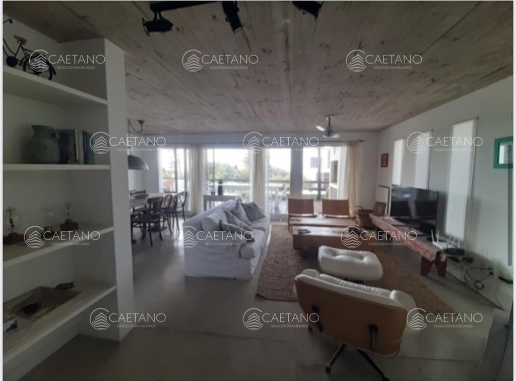 Alquiler temporal apartamento 3 dormitorios la