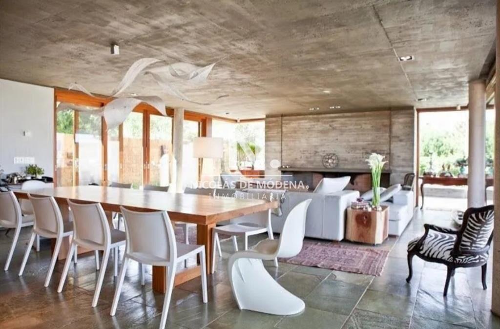 Moderna Casa en El Chorro, 3 Suites, piscina,