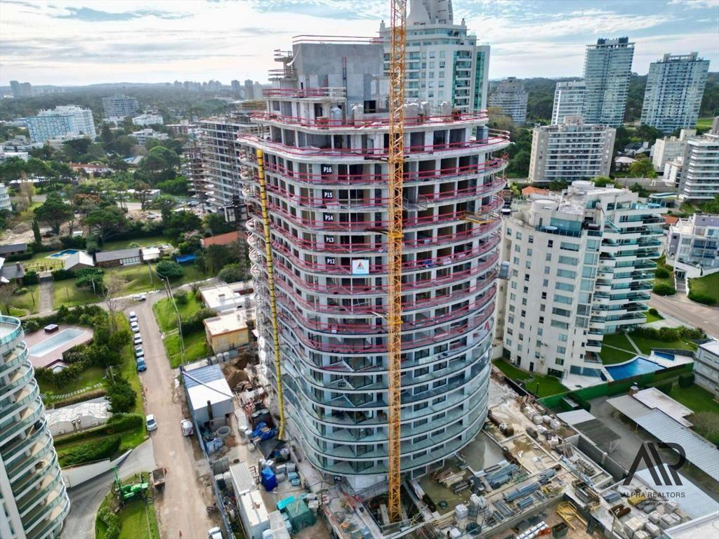 Apartamento en venta de 2 dormitorios c/ cochera en Play...