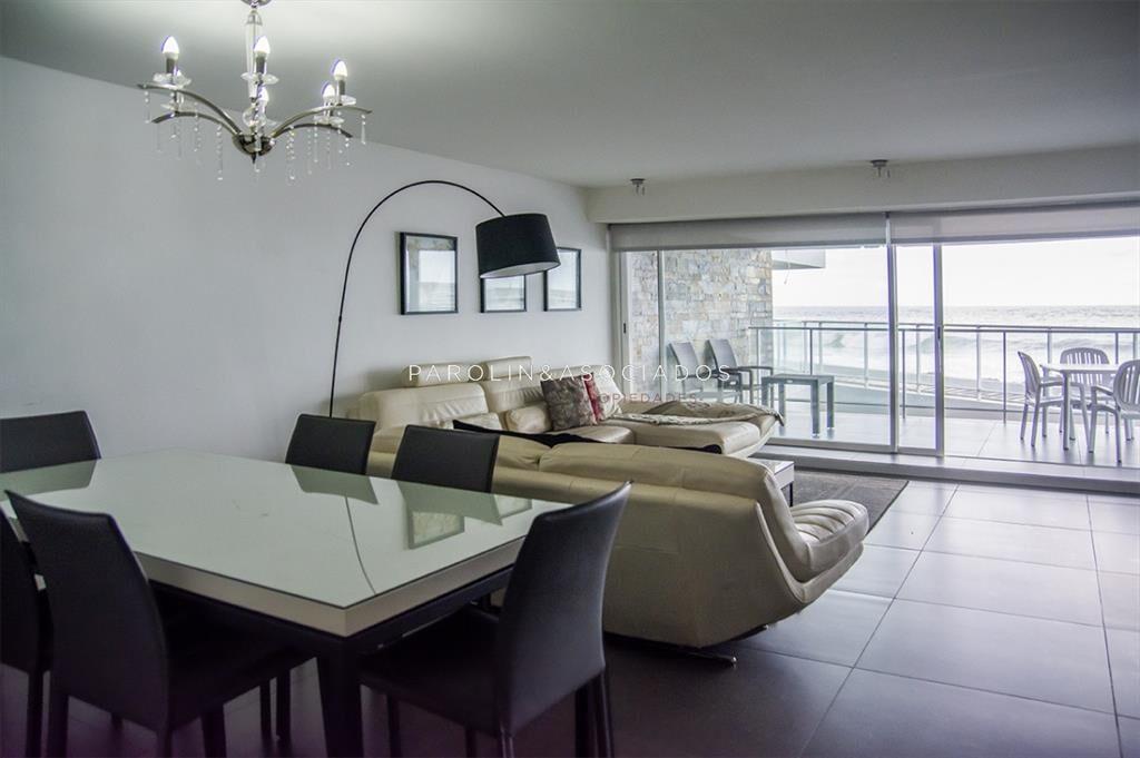 Apartamento en venta de 3 dormitorios en Edificio Bonaire,