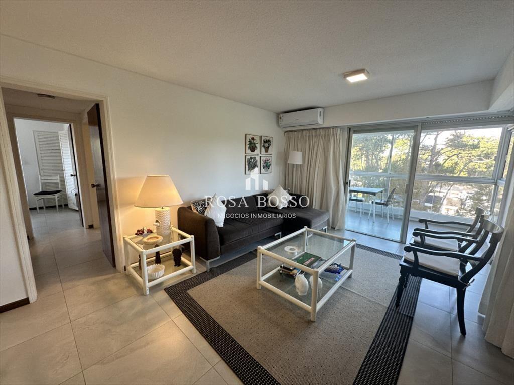 Apartamento en venta de dos dormitorios con listo