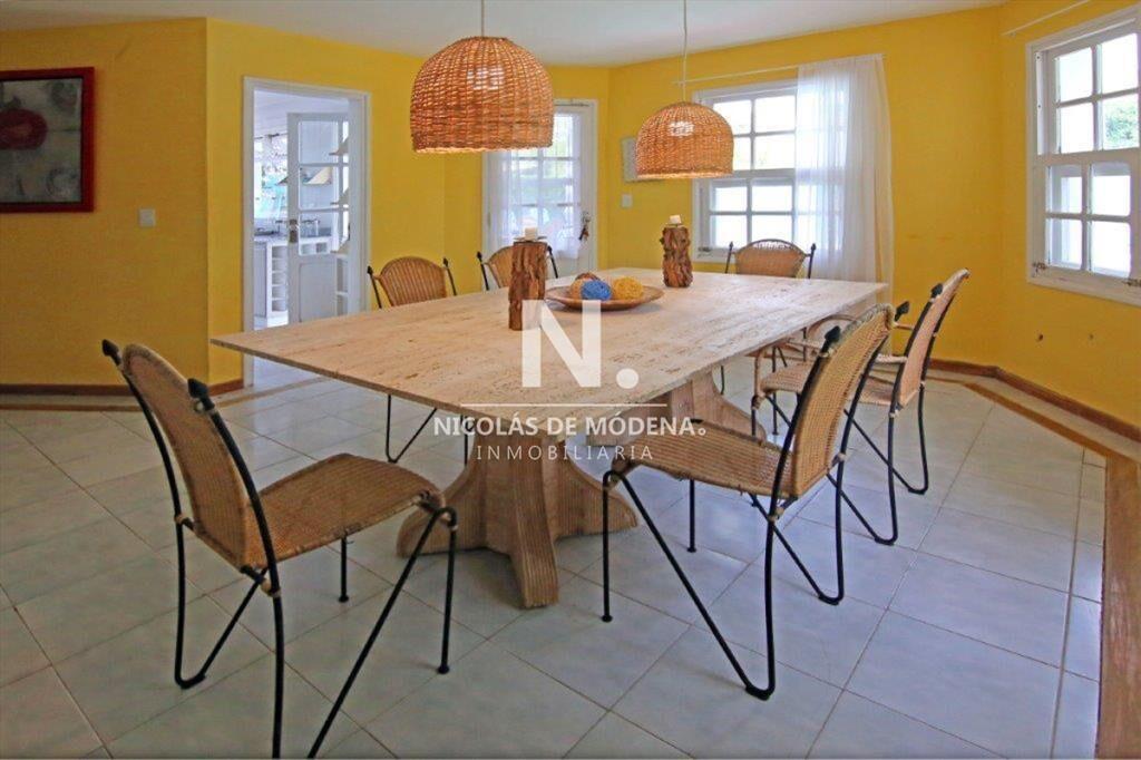 Venta de Casa de 4 dormitorios en La Barra, Punta