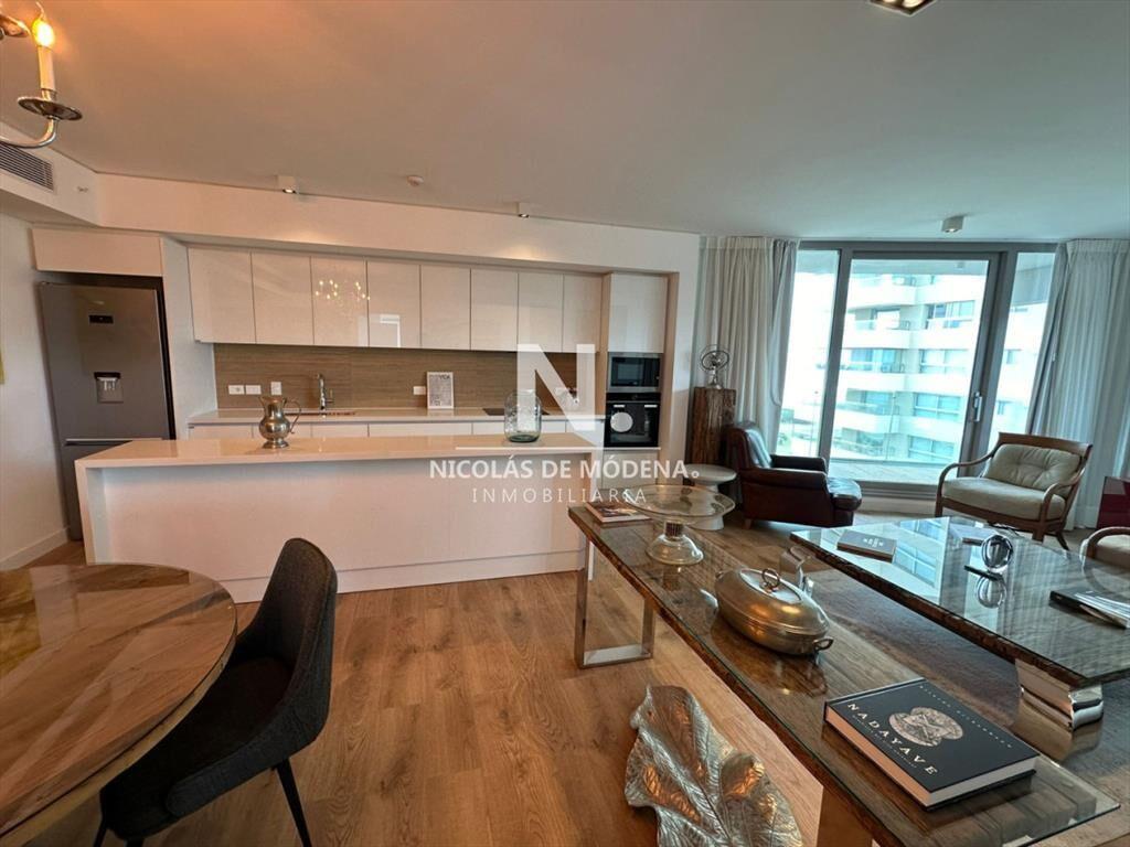 APARTAMENTO TORRE TRUMP 2 DORM. Y 3 BAÑOS
