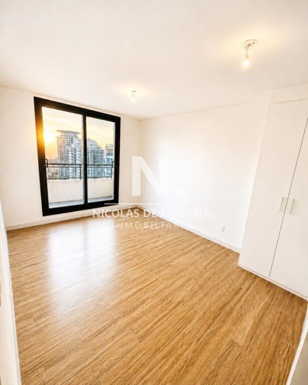 Vende impecable apartamento de 2 dormitorios con