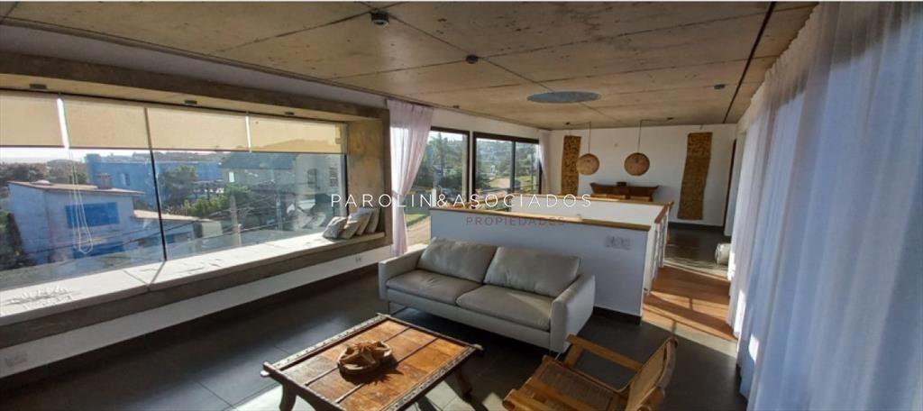Venta de casa 3 dormitorios en el Chorro,