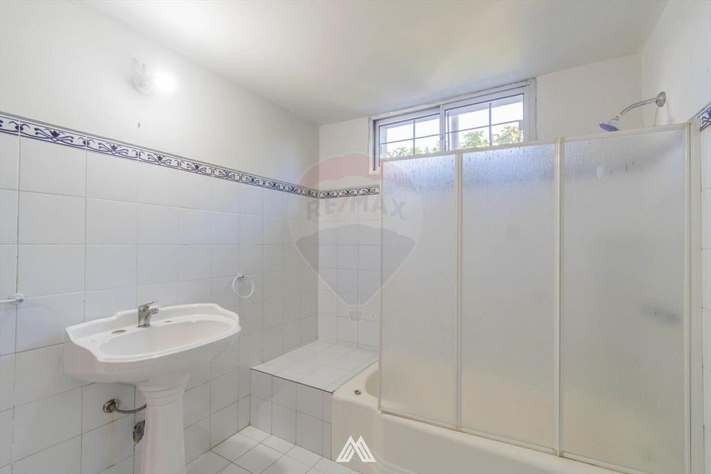 Venta casa 2 o 3 dormitorios en centro de Pando