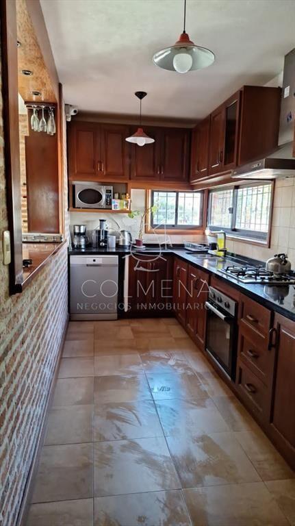 Casa 4 dormitorios en Pinares , Playa Mansa
