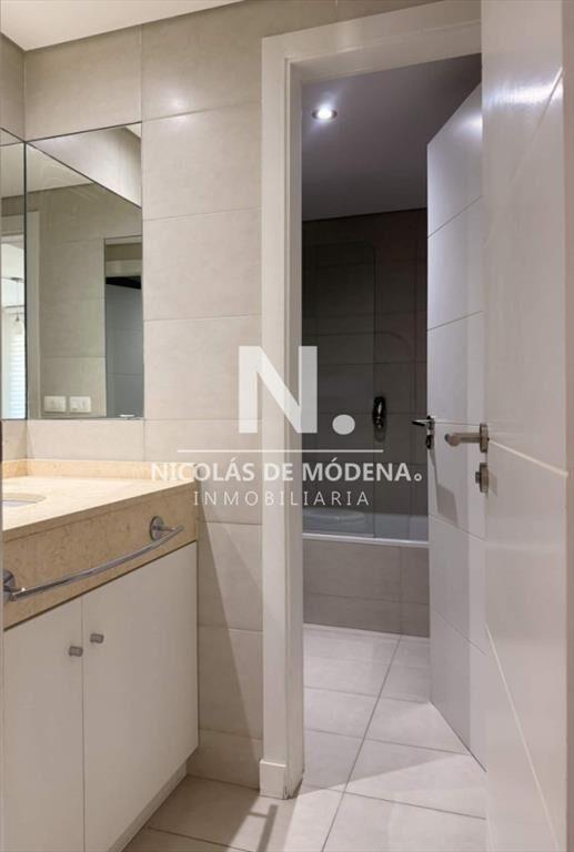 Vende departamento de 2 dormitorios en Punta del Este