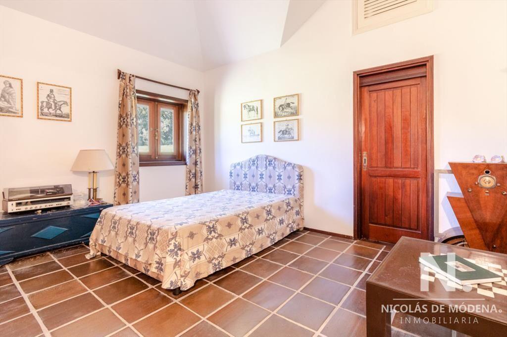 Casa en Venta Barrio Golf Punta del Este de Seis Dormitorio