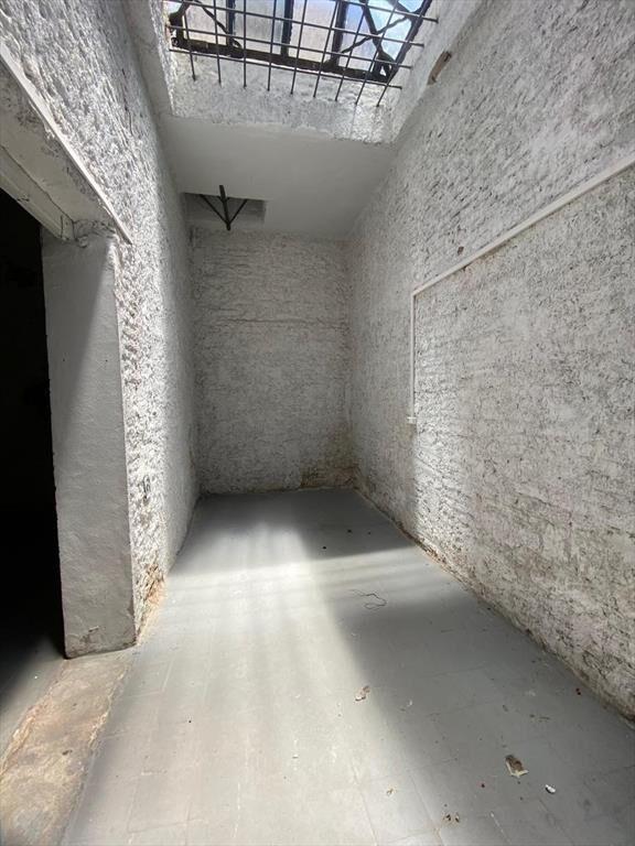 VENDO/ALQUILO local COMERCIAL, EN EXCELENTE UBICACION, AGUA