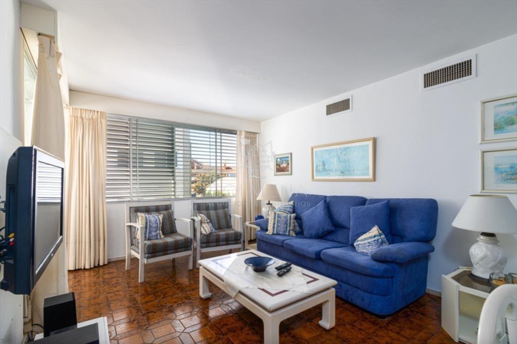 Espectacular apartamento de 2 dorms y servicio en
