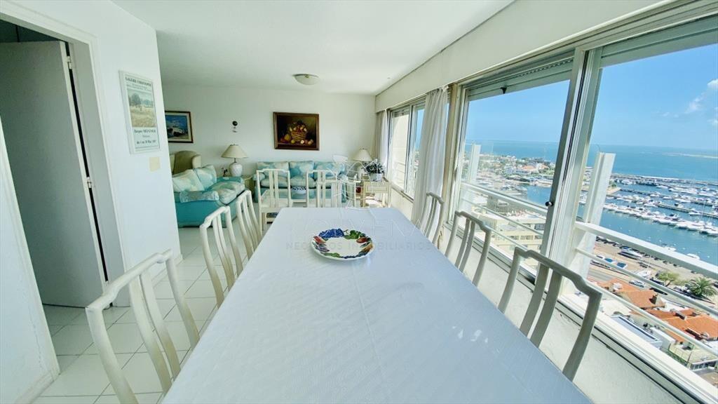 Oportunidad en Torre Verona - Apto 3 dorms y