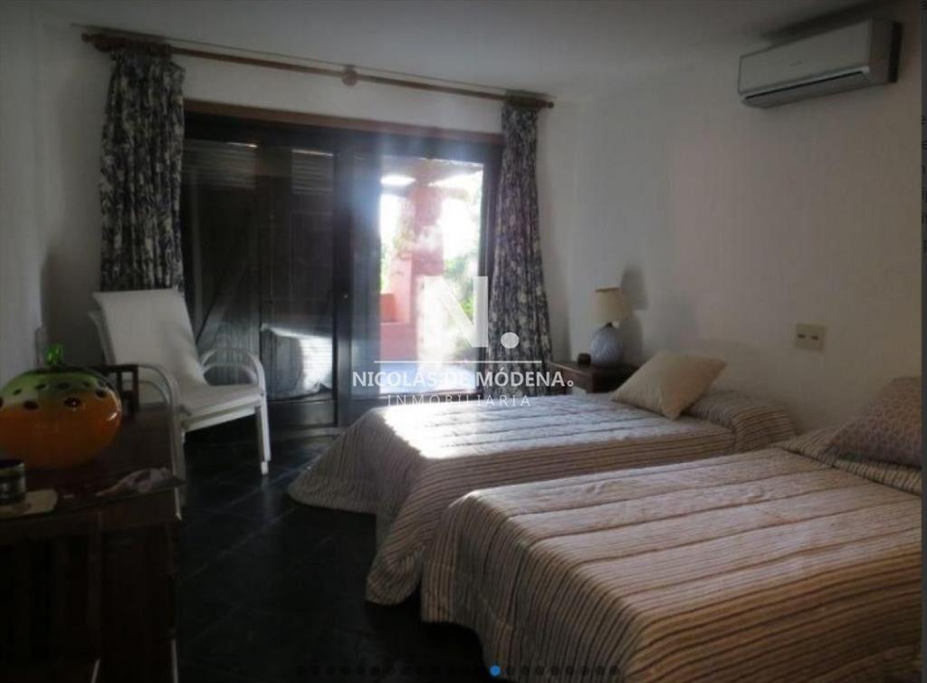 Venta de Apartamento 4 DORMITORIOS en Lomo de la