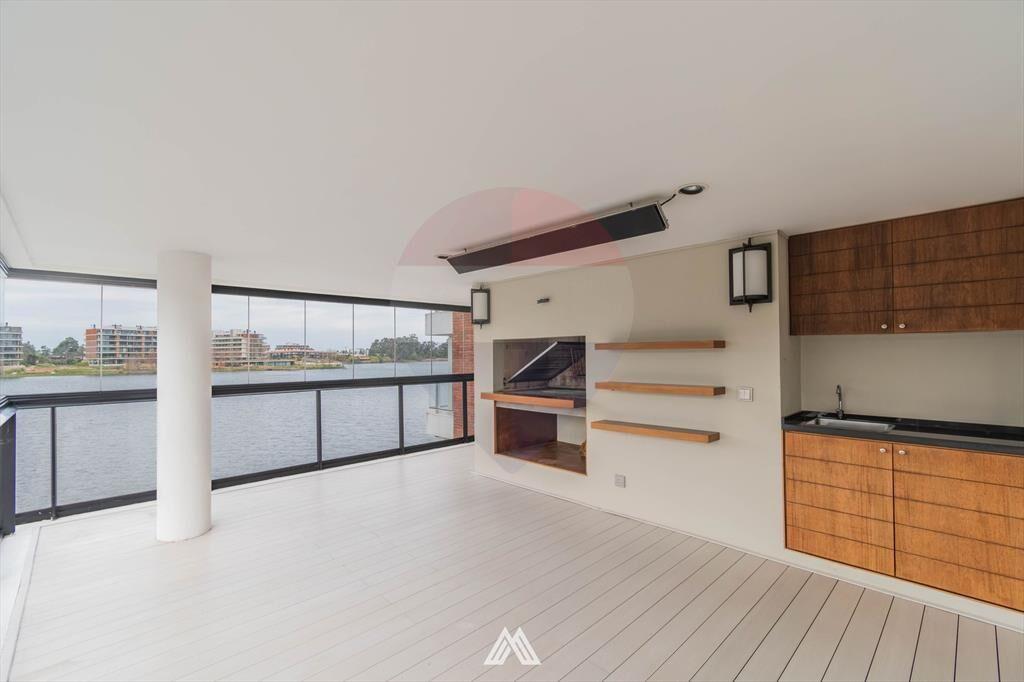 Venta apartamento La Caleta BILU 5,  4 suites