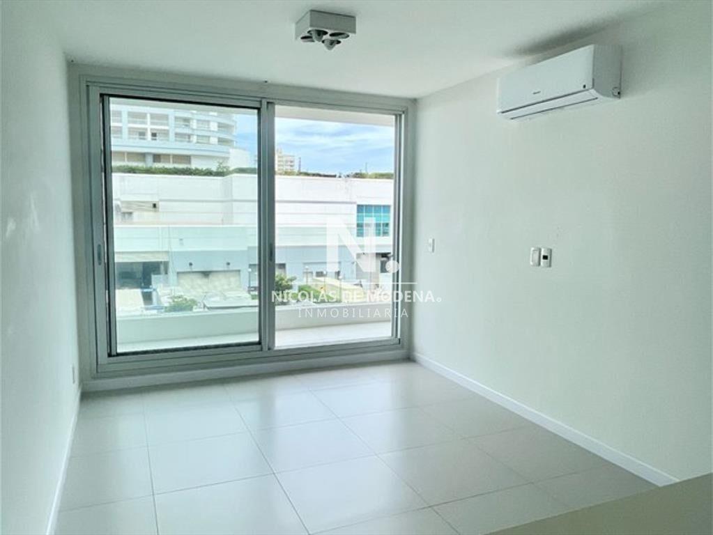 Apartamento en Punta del Este, Mansa