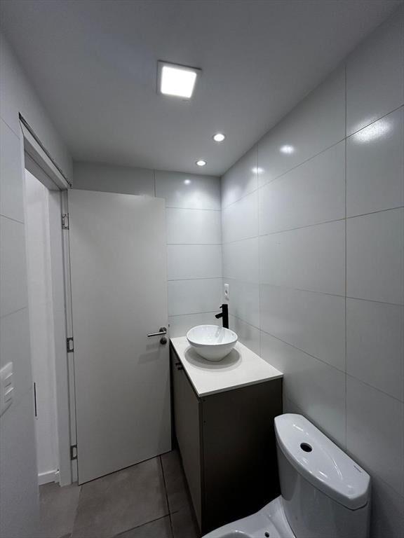 Venta Apartamento Dúplex, 2 Dormitorios, Azotea en Aguada