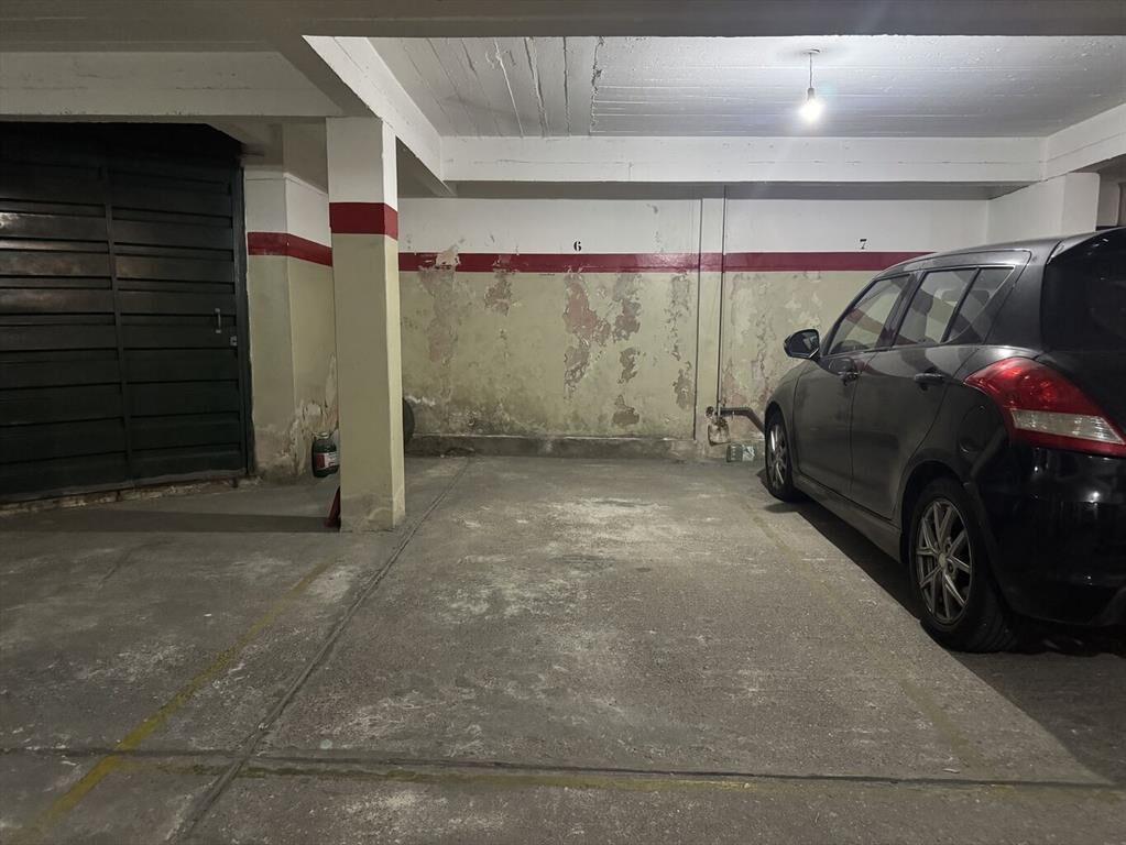 Excelente planta en gran ubicacion. Garage y box.