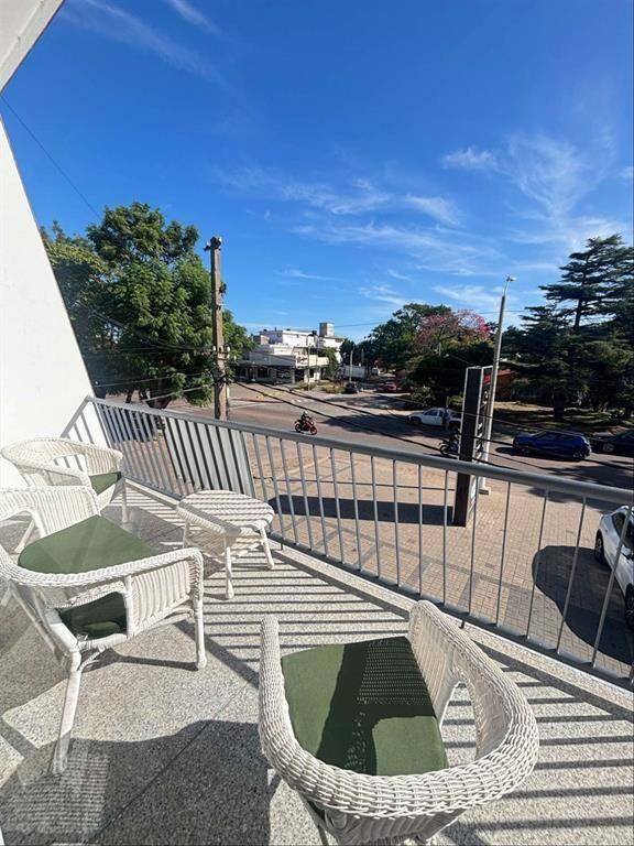 Venta de Apartamento 3 dormitorios en Atlántida con parrill