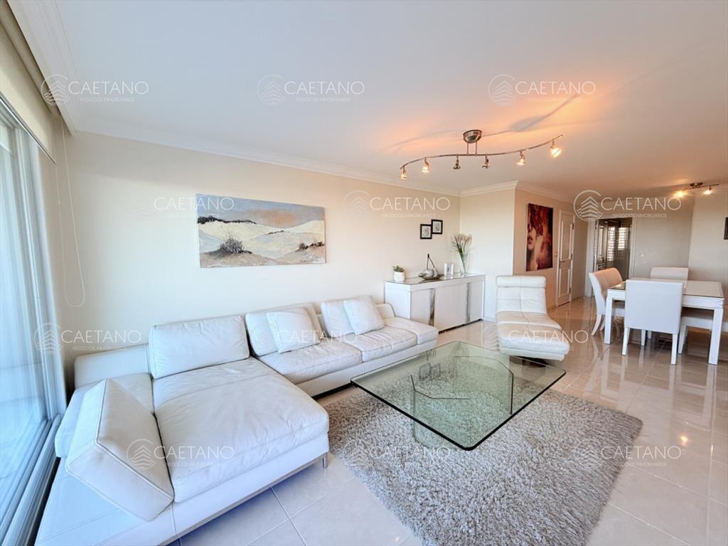 Apartamento 3 dormitorios frente al mar, alquiler temporari