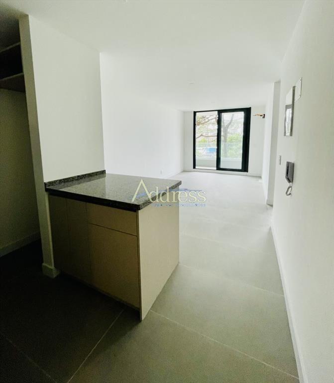 VENTA apartamento moderno1 dorm y medio