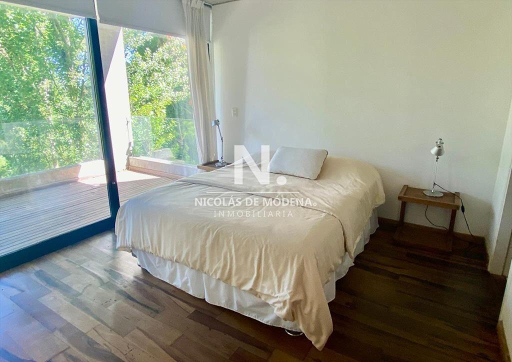 Vende apartamento de 1 dormitorio en San Rafael-