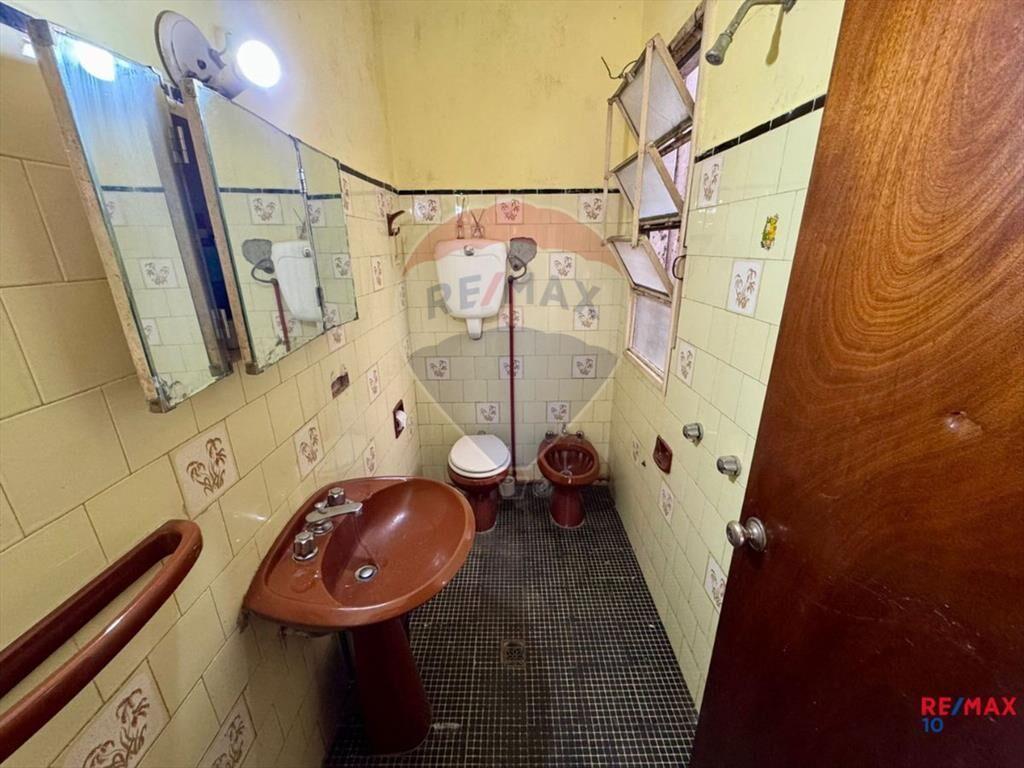 CASA 5 DORMITORIOS. SE VENDE. FLORIDA URUGUAY.