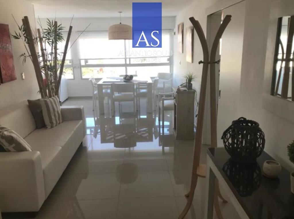 Apartamento 2 dormitorios con vista al puerto en