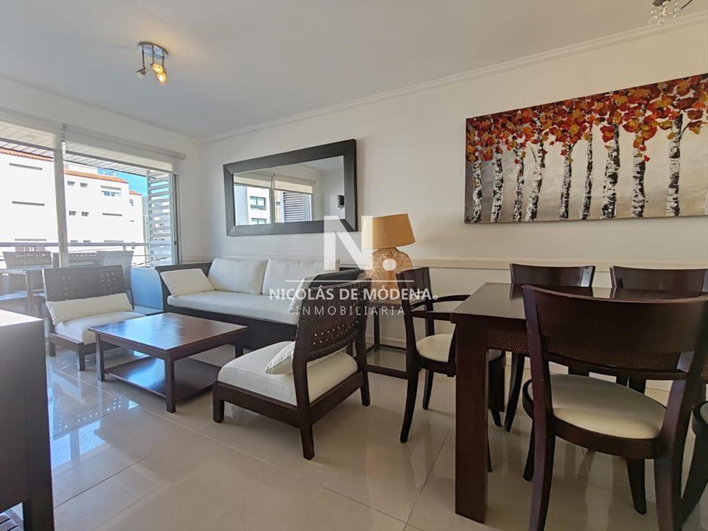 Punta del este, Península, departamento de 2 dormitorios c