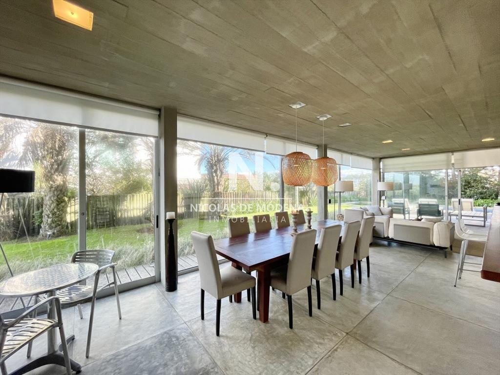 Venta Casa 5 dormitorios 4 baÃ±os - Vista al Mar