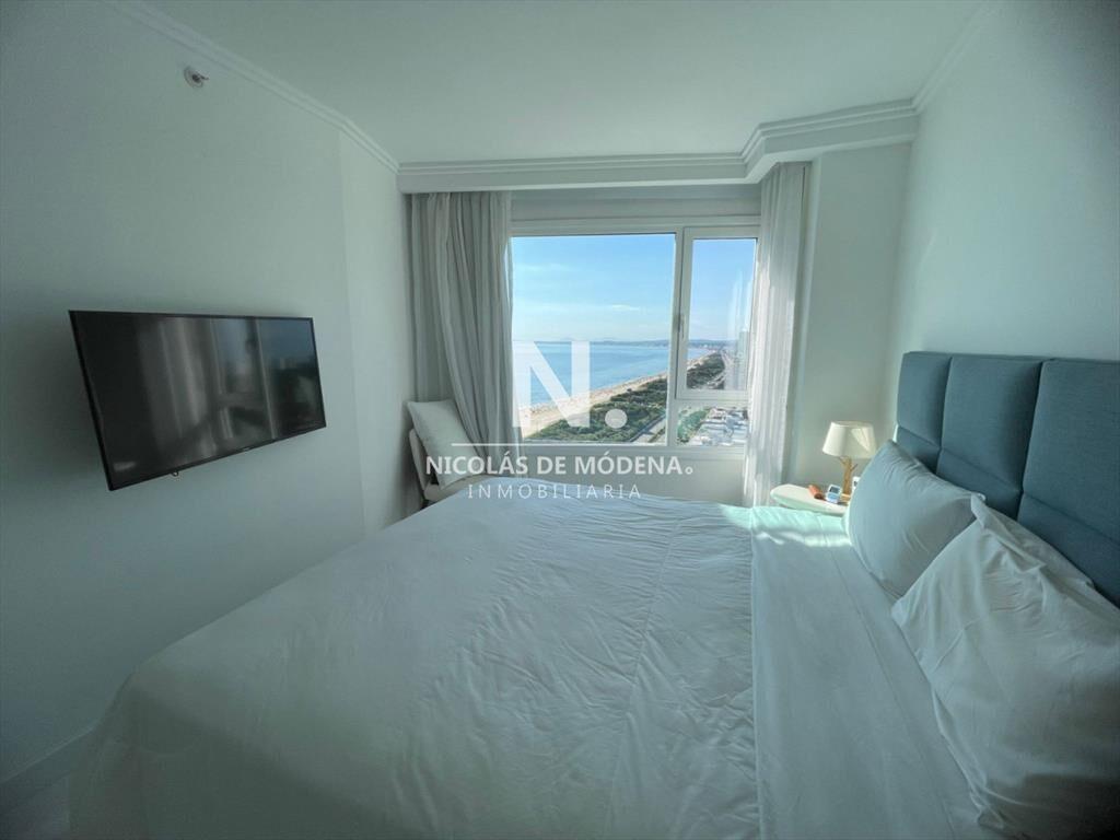 Hermoso apartamento en torre de categoría