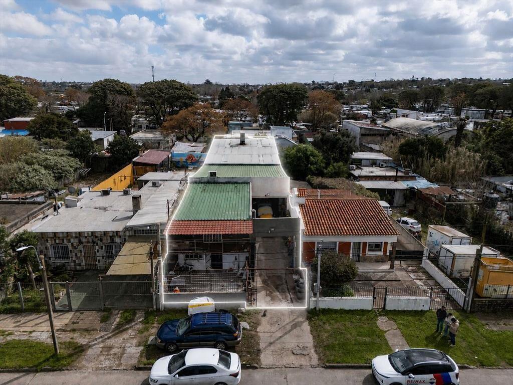 GALPÓN CON TALLER MECANICO Y CASA EN VENTA