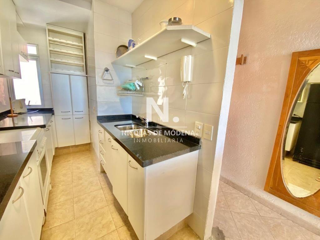 Apartamento de 2 dormitorio y medio en Primera de