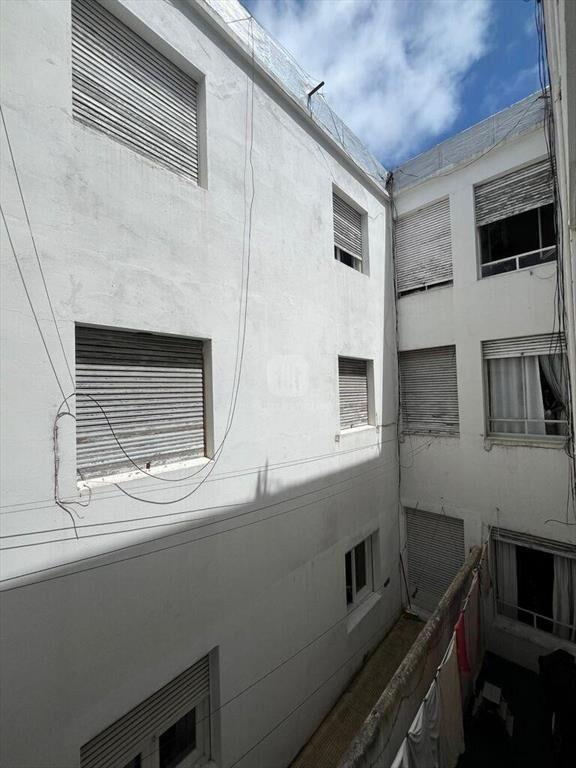 OPORTUNIDAD PARA INVERSORES - VENTA APTO ZONA TRES CRUCES