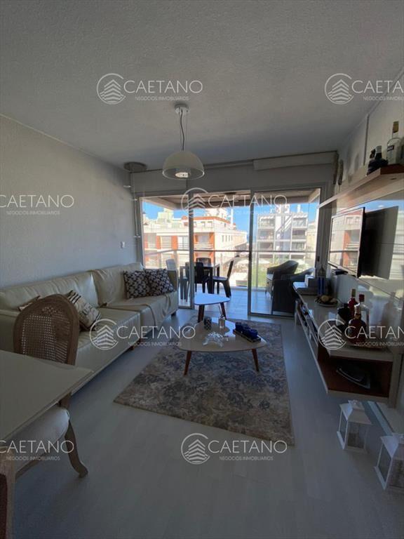 Apartamento en venta, Playa el Emir, Punta del