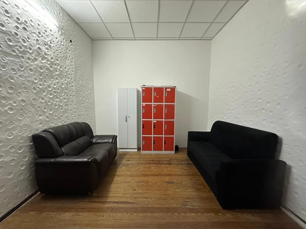 Venta de casa de 6 dormitorios en Cordón