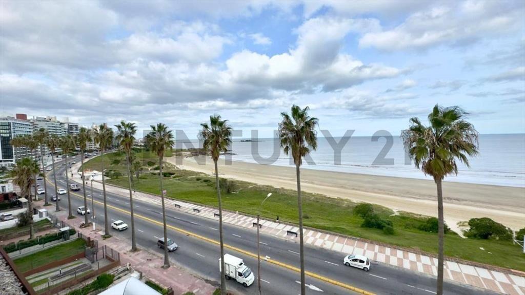 VENTA APARTAMENTO BUCEO FRENTE AL MAR, 3 DOR, BALCON,GARA...