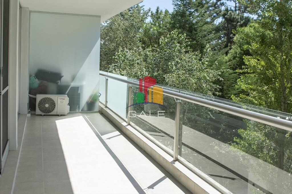 Apartamento en Venta de 2 dormitorios en Punta del Este Sob