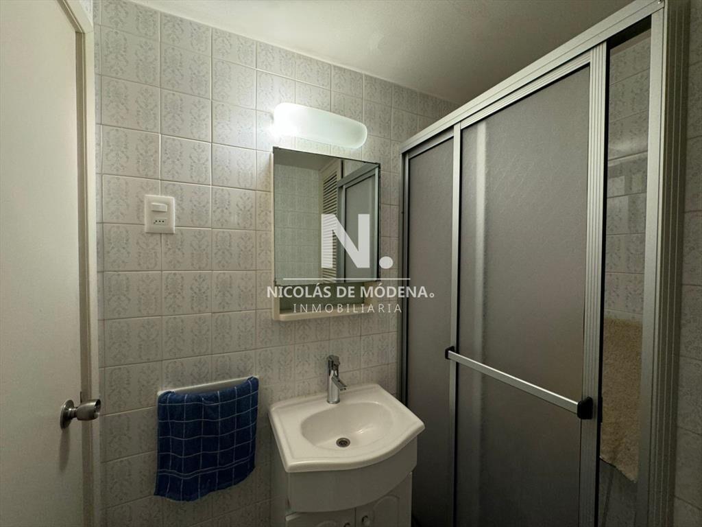 Apartamento en Venta de 3 dormitorios en Torre de