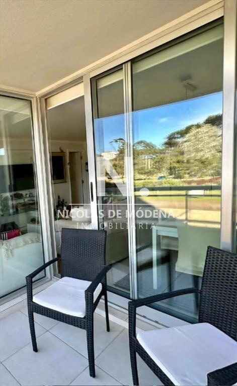 Se vende excelente apartamento con vista en Punta
