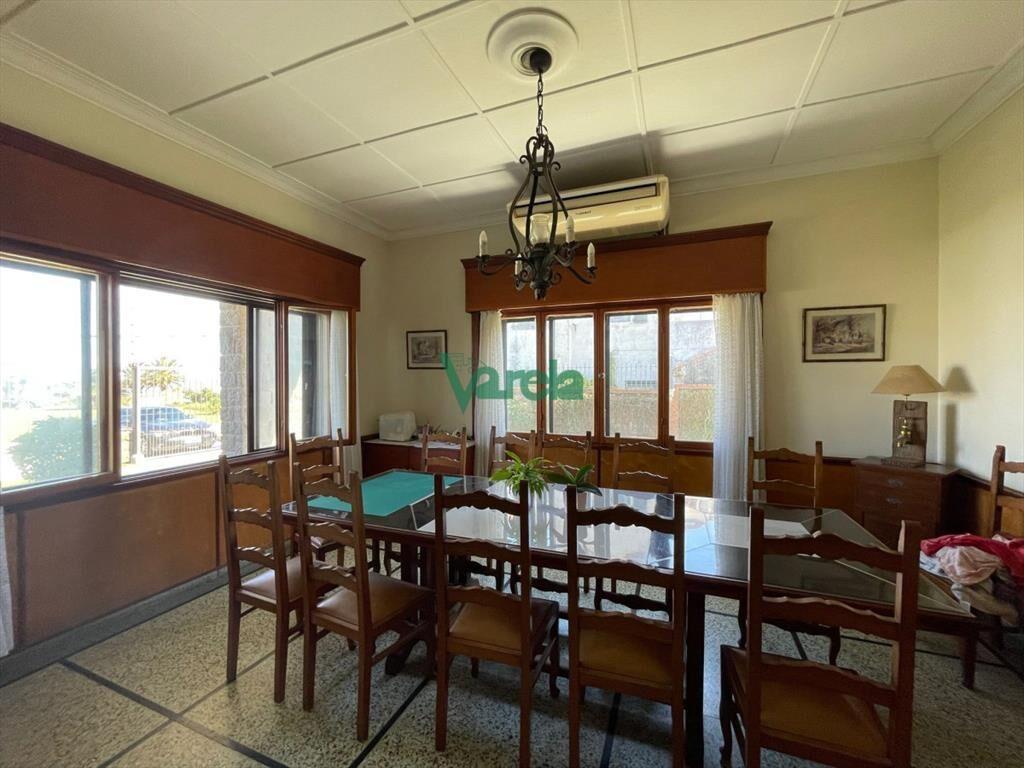 Venta casa en Atlantida, 4 dorm, 3 baños, estufa