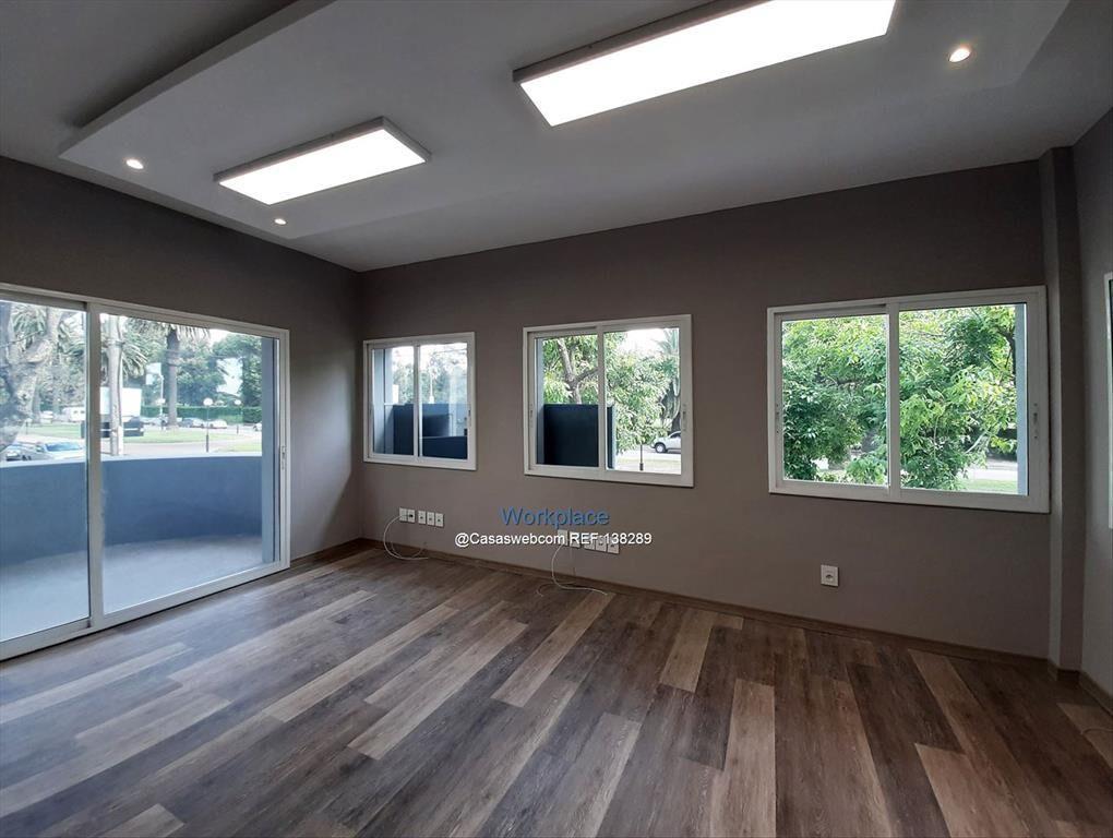 VENTA CON RENTA- OFICINA PUNTA CARRETAS - FRENTE AL GOLF