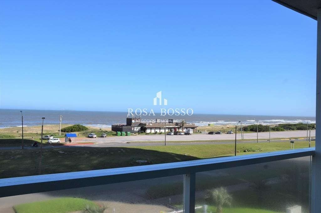 Primera linea playa brava