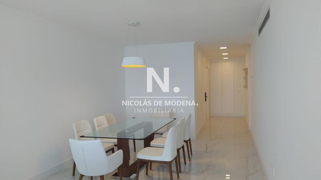 Dpto en venta en Torre Paramount