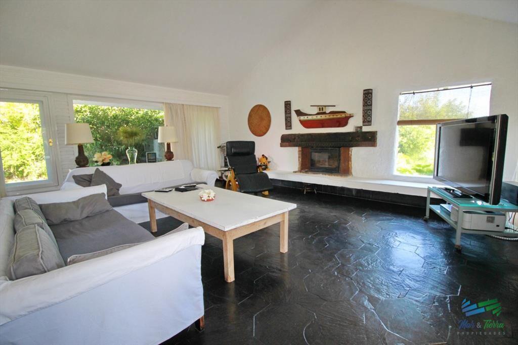 En alquiler!! Hermosa casa en alquiler zona con