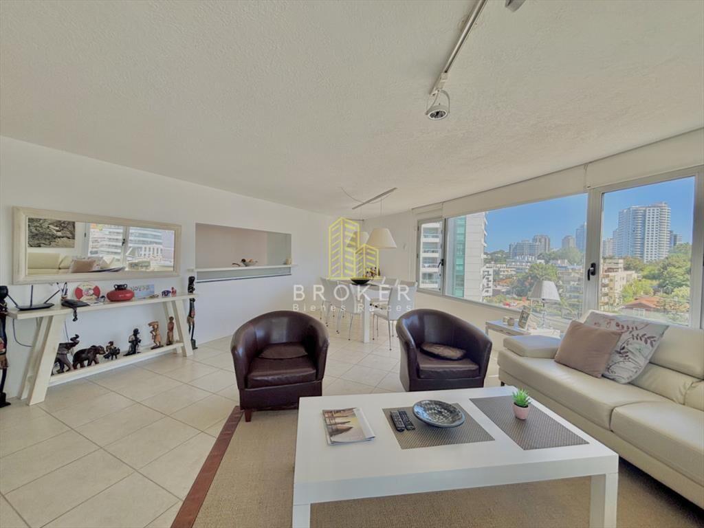 venta apartamento punta del este 4 dormitorios al
