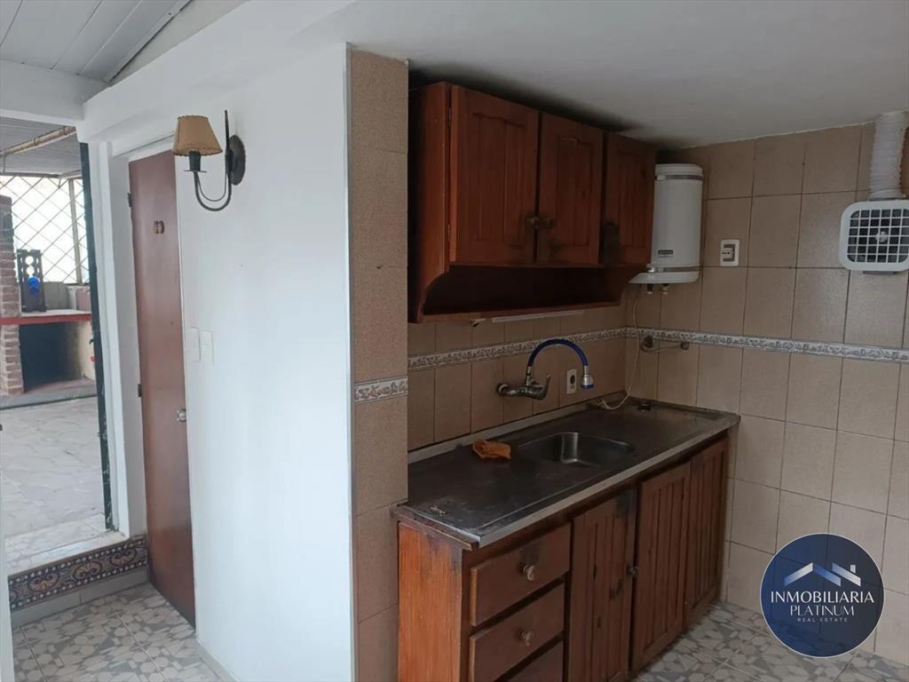Apartamento en alquiler en La Comercial